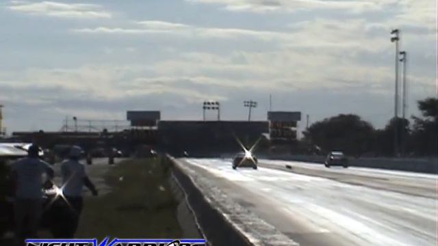ACURA INTEGRA TYPE-R vs TOYOTA COROLLA TWIN CAM смотреть онлайн