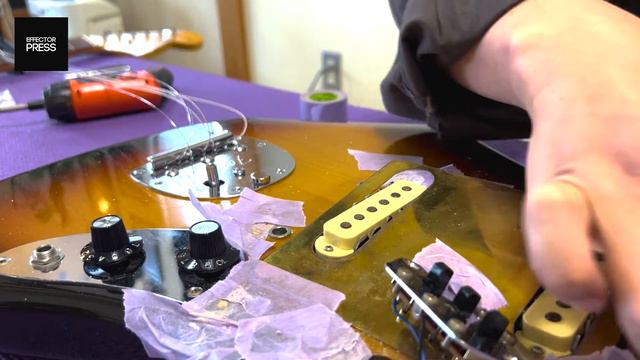 【EFFECTORPRESS】Fender Jaguar Pickguard Replacement