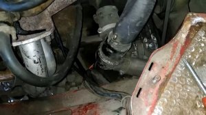 ✅ВАЗ-2105 Замена термостата / VAZ-2105 Thermostat replacement.