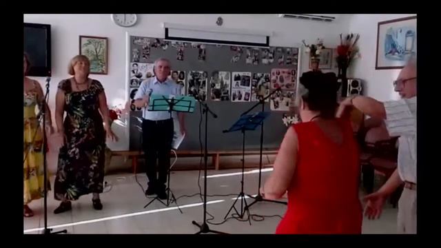 Аннушку с Днём рождения поздравляет ансамбль Хайфачаночка с 2016 г по 2019 г 1 смотреть онлайн