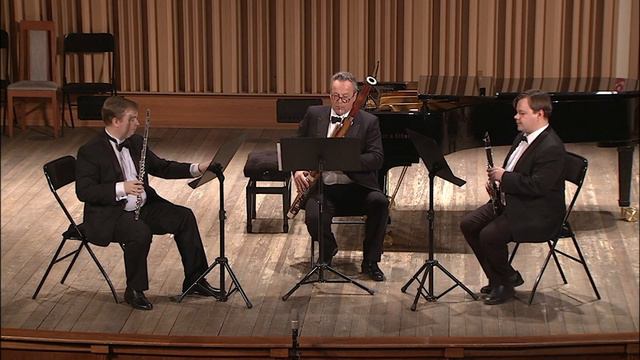 Роберт Мучинский - Трио для флейты, кларнета и фагота. смотреть онлайн