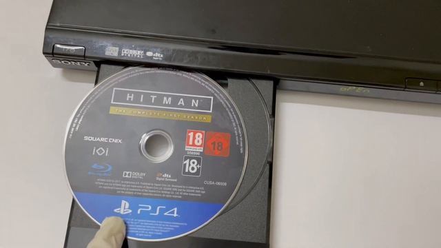 What happens when you put PS4 Game in a DVD Player? смотреть онлайн
