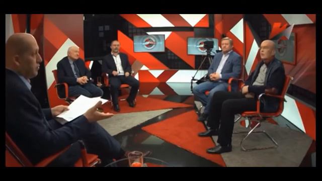 Александр Жилин: Страна лишена идеологии, но антисоветизм и антикоммунизм проводятся в жизнь смотреть онлайн