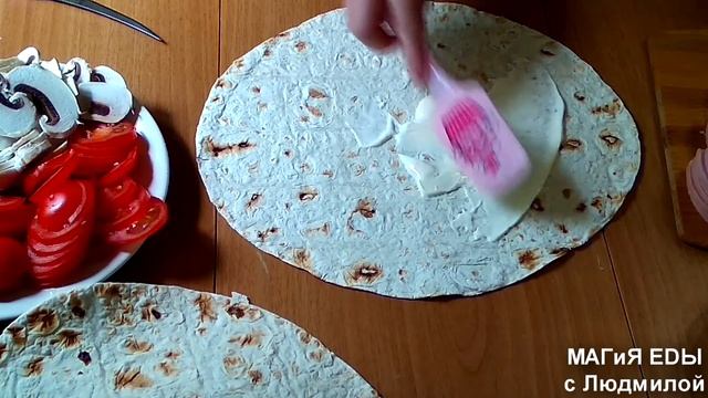 Хулиганская пицца. Пицца из лаваша за 10 минут. смотреть онлайн