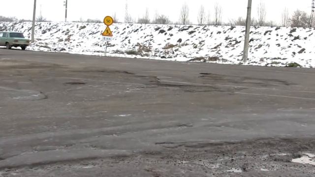 Прохладый - город ям на дорогах. смотреть онлайн