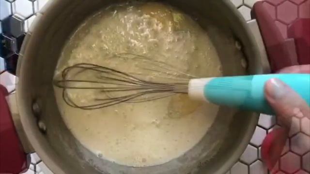 Рецепт Медовика. Как приготовить Медовик дома. смотреть онлайн