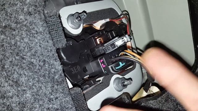 Jetta Rear Turn Signal Bulb Replacement смотреть онлайн