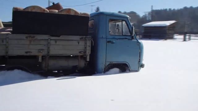 головастик на я-569 в снегу смотреть онлайн