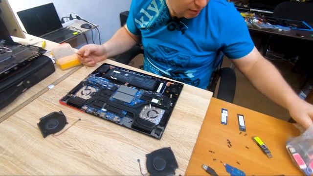 ASUS ROG STRIX ПЕРЕГРЕВАЕТСЯ? смотреть онлайн