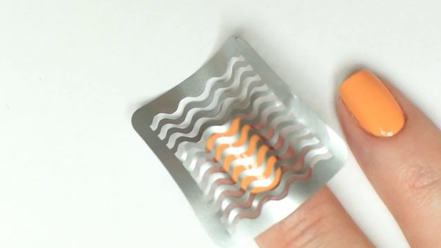 Маникюр с трафаретами смотреть онлайн