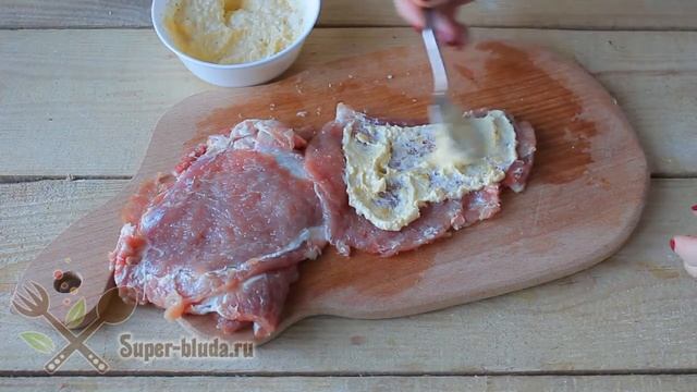 Мясные рулетики с начинкой. Вкусные мясные рулетики из свинины смотреть онлайн