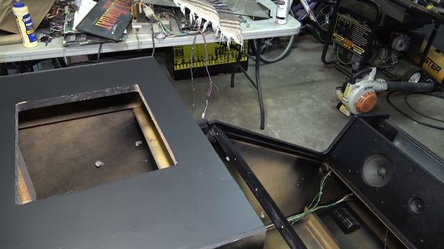 How to stressfully install vinyl on an arcade game - Mortal Kombat Restore Part 9 смотреть онлайн