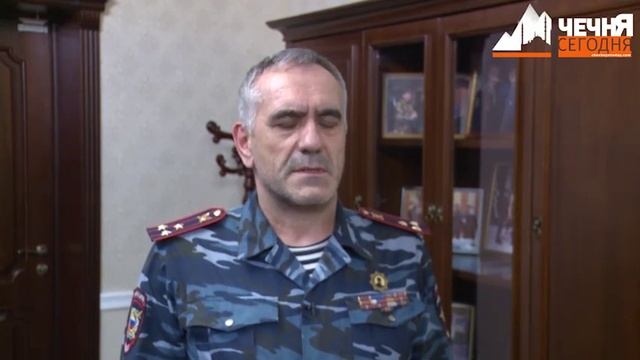 Житель ЧР задержан с поддельными документами и госномерами КРА смотреть онлайн