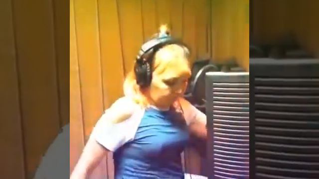 ТИМОФЕЕВА СВЕТЛАНА "В ЦЕНТРЕ ВНИМАНИЯ".ТЕКСТ: ТИМОФЕЕВА СВЕТЛАНА. смотреть онлайн