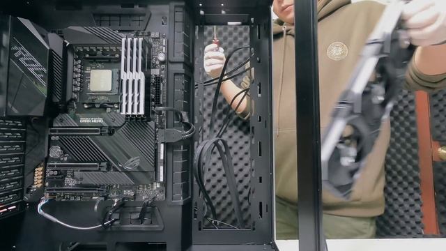 RYZEN9 5900X + RTX 3090 Lianli Gaming PC Build смотреть онлайн