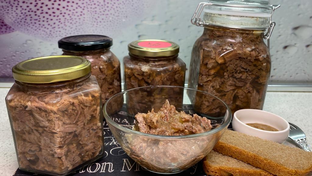 Вкусная тушёнка из лосятины. смотреть онлайн