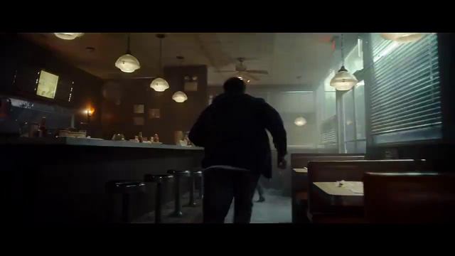 Прилив в город | Падение Луны (2022) смотреть онлайн