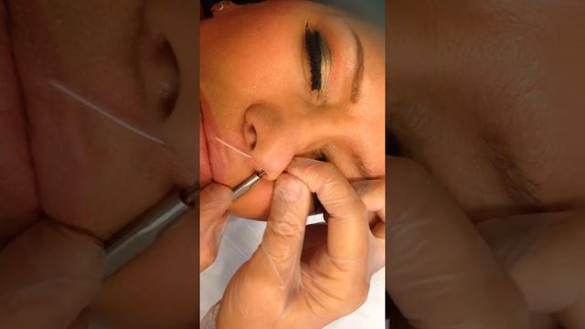 Обучение пирсинг нос АирисКом смотреть онлайн