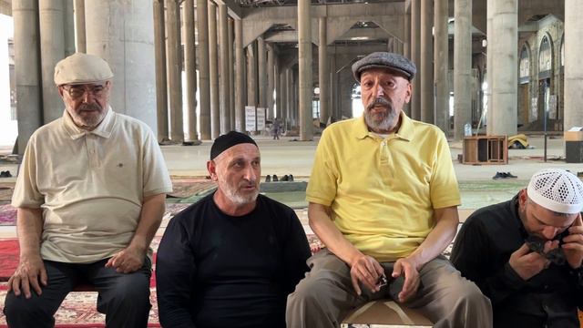 Случайная встреча учеников мактаба с арабами в духовном центре в Махачкале. смотреть онлайн