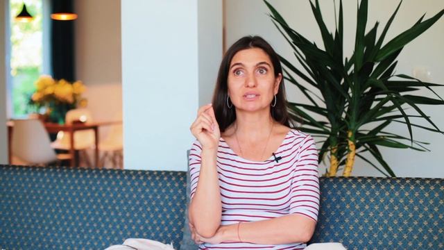 Научиться радоваться мелочам. Психолог Анна Комлова смотреть онлайн