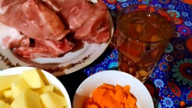 Самый вкусный рассольник с рисом и мясом/ Суп для здоровья желудка после праздников. смотреть онлайн