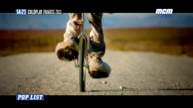 Coldplay - Paradise @ 2011 MCM POP смотреть онлайн