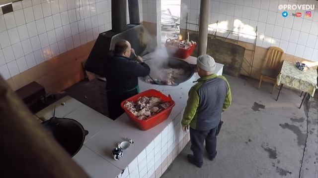 Джиз из баранины рецепт. Жиз (Jiz). Ташкент. Узбекистан. 2018. Равшан Ходжиев "Одно Место" #21 смотреть онлайн