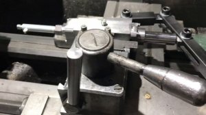 Универсальное приспособление для набивки шпонпазов для токарного станка 1и611п