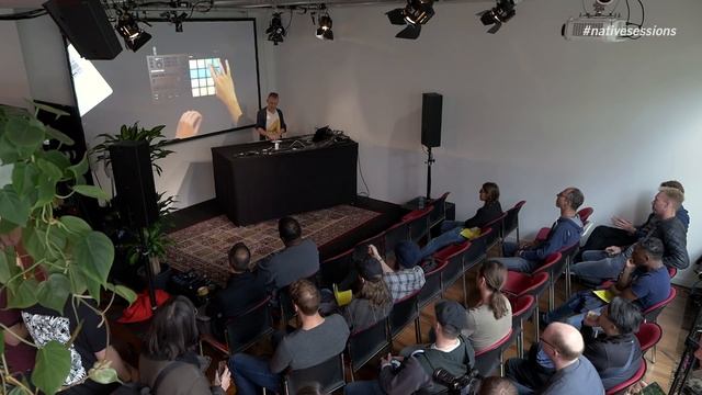 Native Sessions: How to make a jazz sketch using MASCHINE MIKRO | Native Instruments смотреть онлайн