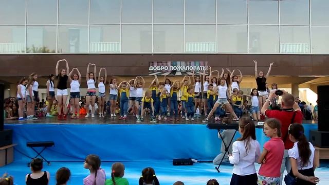 Dance School CITRUS | Недетское Время смотреть онлайн