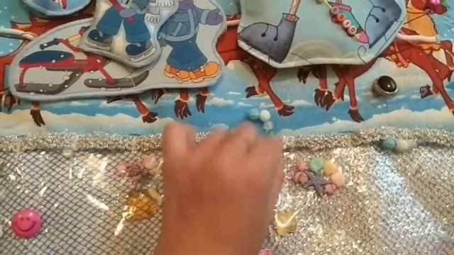Развивающий игровой коврик из ткани своими руками для девочки. Новогодний коврик (г. Байконор) смотреть онлайн