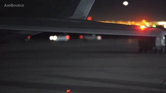This Is What F-22 Engine Startup Sounds Like смотреть онлайн