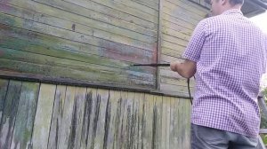 Удаление старой краски перед покраской дома | Removing old paint before painting the house