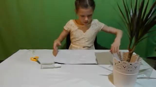 Раскраска и вода это все, что нужно детям. Coloring book and water смотреть онлайн