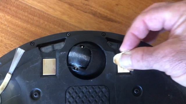 IROBOT ROOMBA NOT CHARGING! EASY FIX! ?? смотреть онлайн