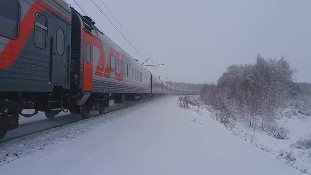 ЧС2К-731 с поездом №107 смотреть онлайн