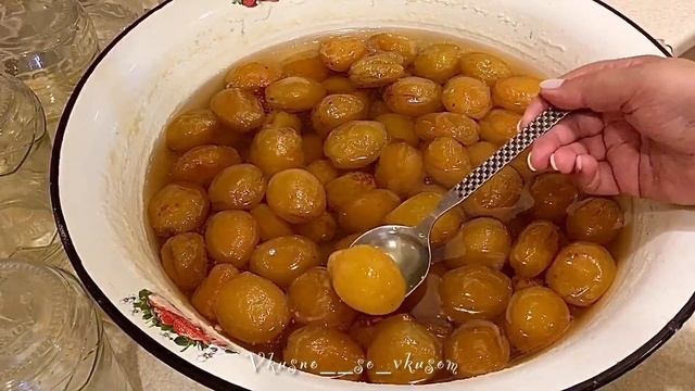 Абрикосовое варенье. Ərik mürəbbəsi смотреть онлайн