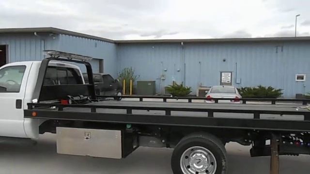 2014 Ford F550 with 19.5ft Vulcan Steel bed смотреть онлайн