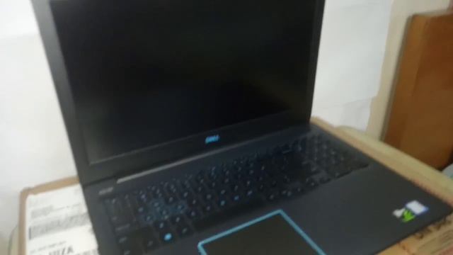 Unboxing - Dell G3 Gaming Laptop смотреть онлайн