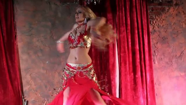Sumaya Евгения Логвина / Naji Osta - Mesh Tabi3i ناجي الاسطا مش طبيعي смотреть онлайн