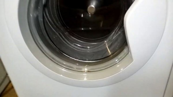 Indesit IWE6105 - Coloured Cotton 40'c + Stain Removal & Extra Rinse