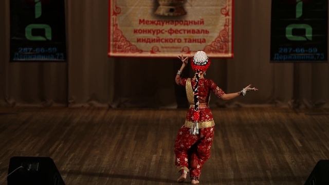Улдуз Мамедова: стилизация классического индийского танца. смотреть онлайн
