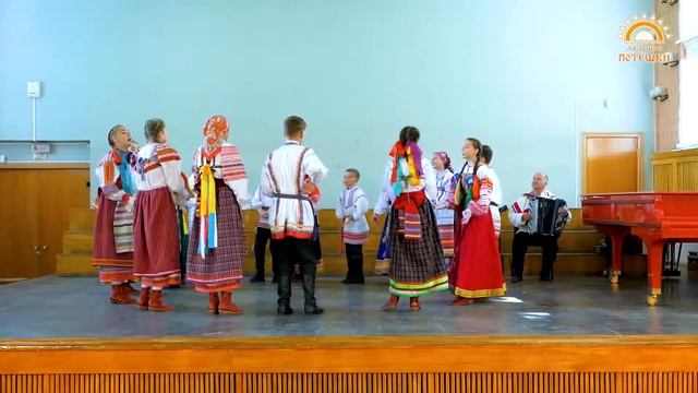 "Как у нашего соседа". Плясовая Белгородской области. "Ладушки Потешки" смотреть онлайн