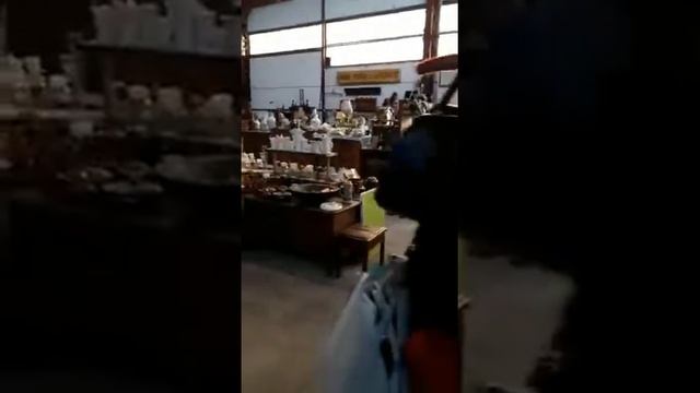 Блошиный рынок в Бельгии. смотреть онлайн