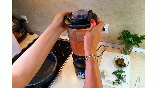 Томатный суп с маринованными огурчиками смотреть онлайн
