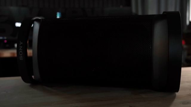 Böllérfesztivál online! | Sony XP500 смотреть онлайн