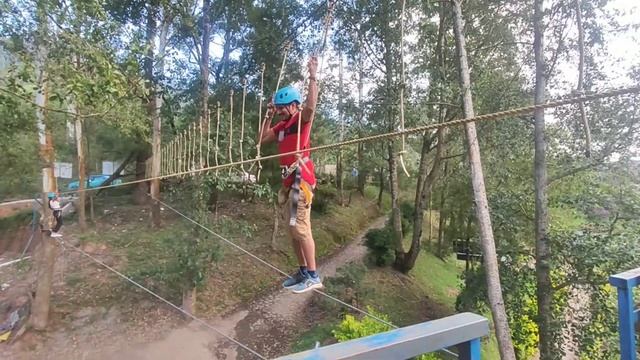 Munnar Trip - Day 2 Vlog - Adventure Vlog - Cow Boy Park - Zip Line - Sky Cycle - Dinner Time смотреть онлайн