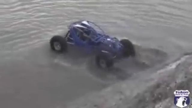 Todoterreno subiendo por una pared casi vertical смотреть онлайн