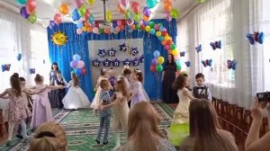 Ну вот и все,пора нам расставаться,до свидания детский сад.