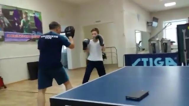 Бокс, это я! смотреть онлайн
